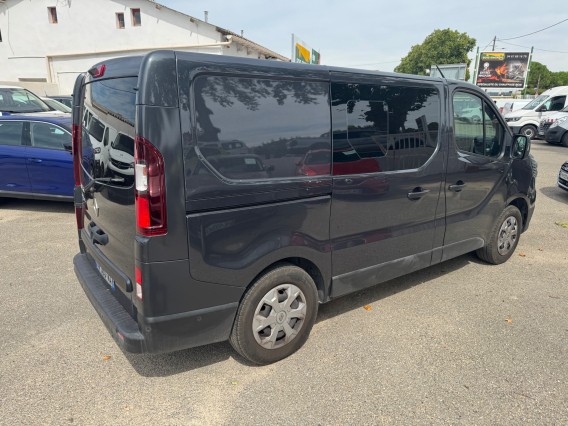 Aperçu de la photo 5 du véhicule RENAULT TRAFIC FOURGON