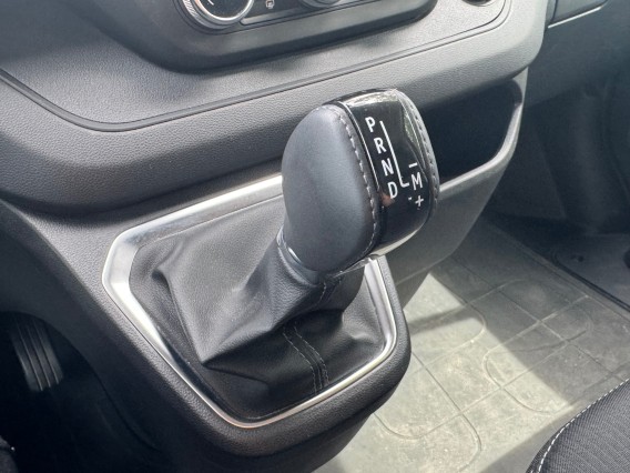 Aperçu de la photo 14 du véhicule RENAULT TRAFIC FOURGON